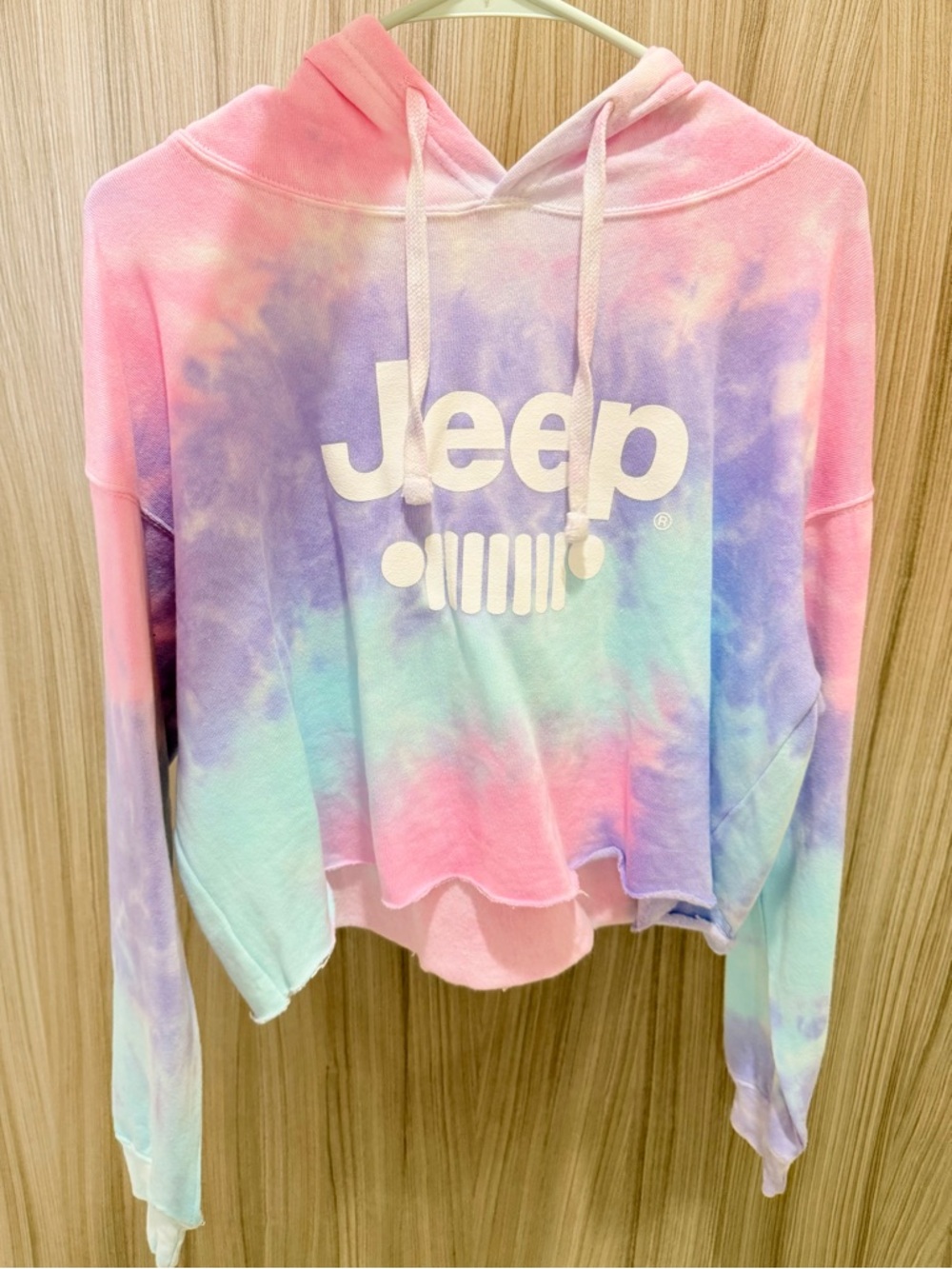 Jeep Women's Small Tie Dye Crop Hoodie